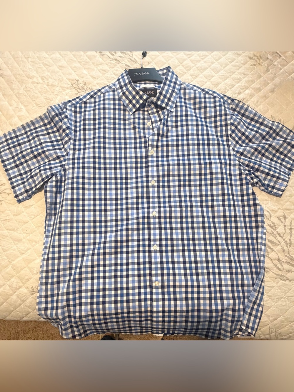 NWT Jos. A. Bank Blue and White XL short sleeve / slim fit  Dress Shirt